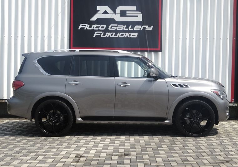 インフィニティ QX 56 Giovanna26 自社輸入実走行無事故車 中古車 情報 