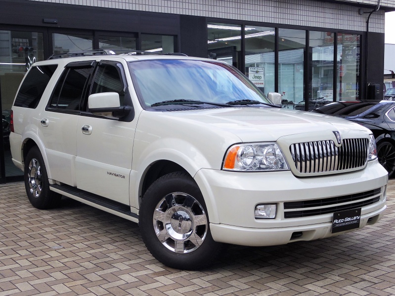 リンカーン ナビゲーター アルティメイト４ＷＤ 最終モデル 新車並行