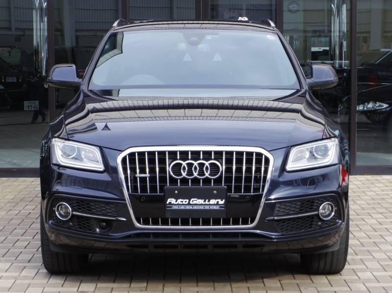 アウディ Q5 3 0 Tfsi クワトロ S Line パノラマルーフ 中古車 情報 オートギャラリー東京