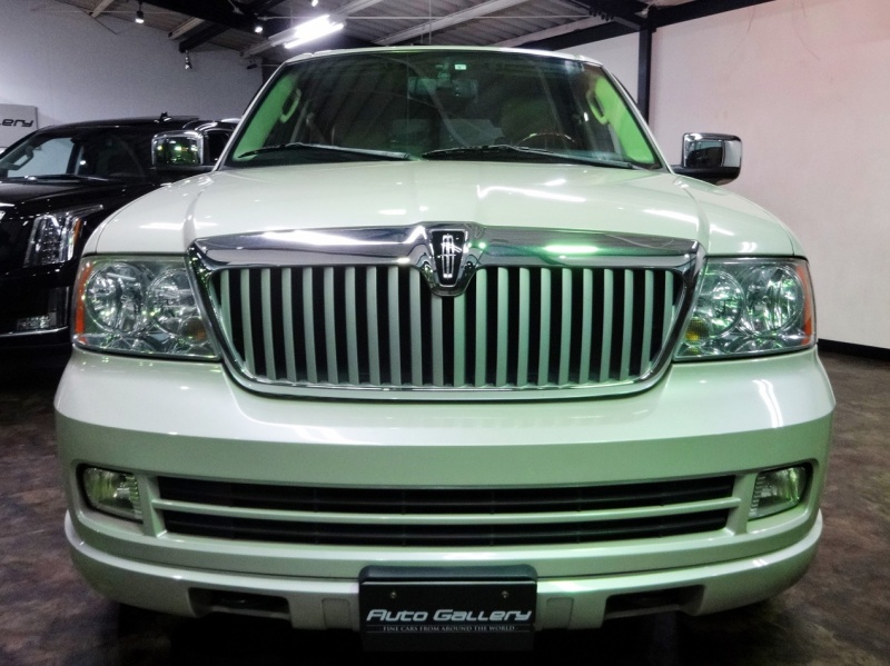 リンカーン ナビゲーター アルティメイト 4WD 新車並行輸入車 中古車 