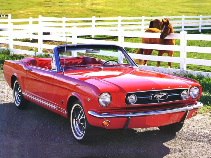 1965-Ford-Mustang-Convertible-Red-Rt-Frt-Qtr_jpg_jpg