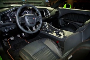 2015-dodge-challenger-rt-interior