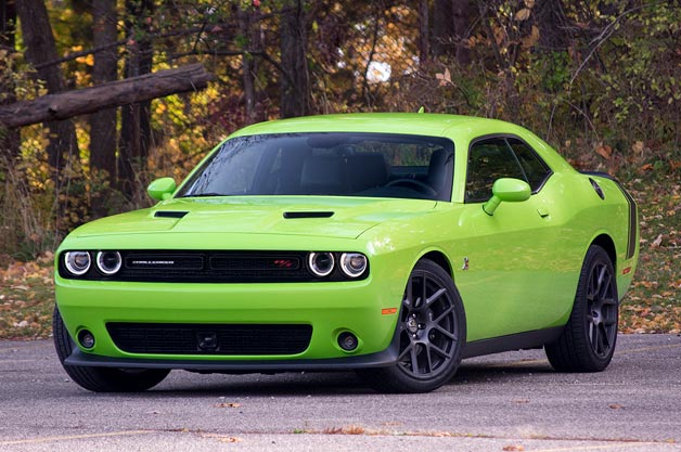 2015-dodge-challengers-37-1