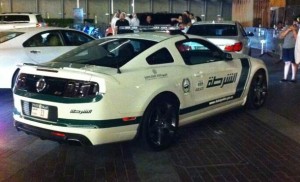 cars-dubai-police-9 - コピー