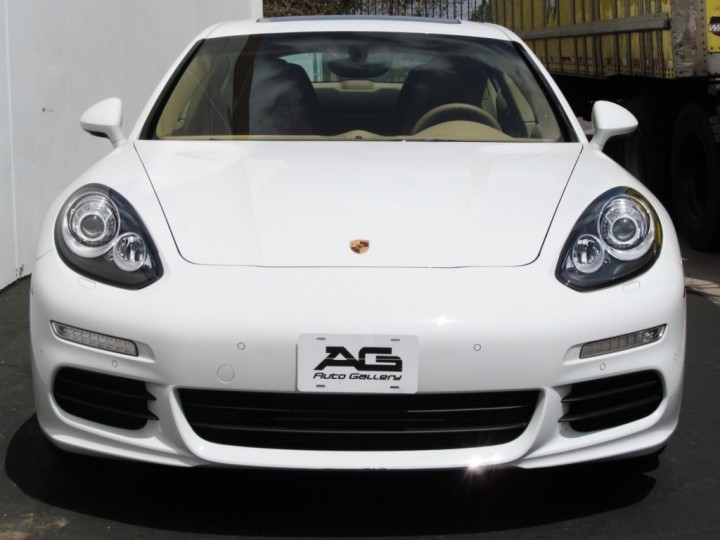 ＰＯＲＳＣＨＥ   Ｐａｎａｍｅｒａ　Ｎｅｗ Ｍｏｄｅｌ入庫