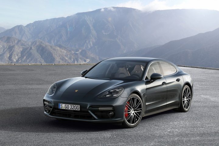 2017-Porsche-Panamera-Turbo-front-three-quarter-03