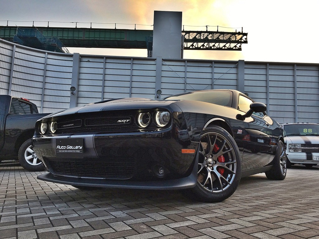 SRT392 新車在庫！ | 東京 神奈川 福岡 輸入車専門店